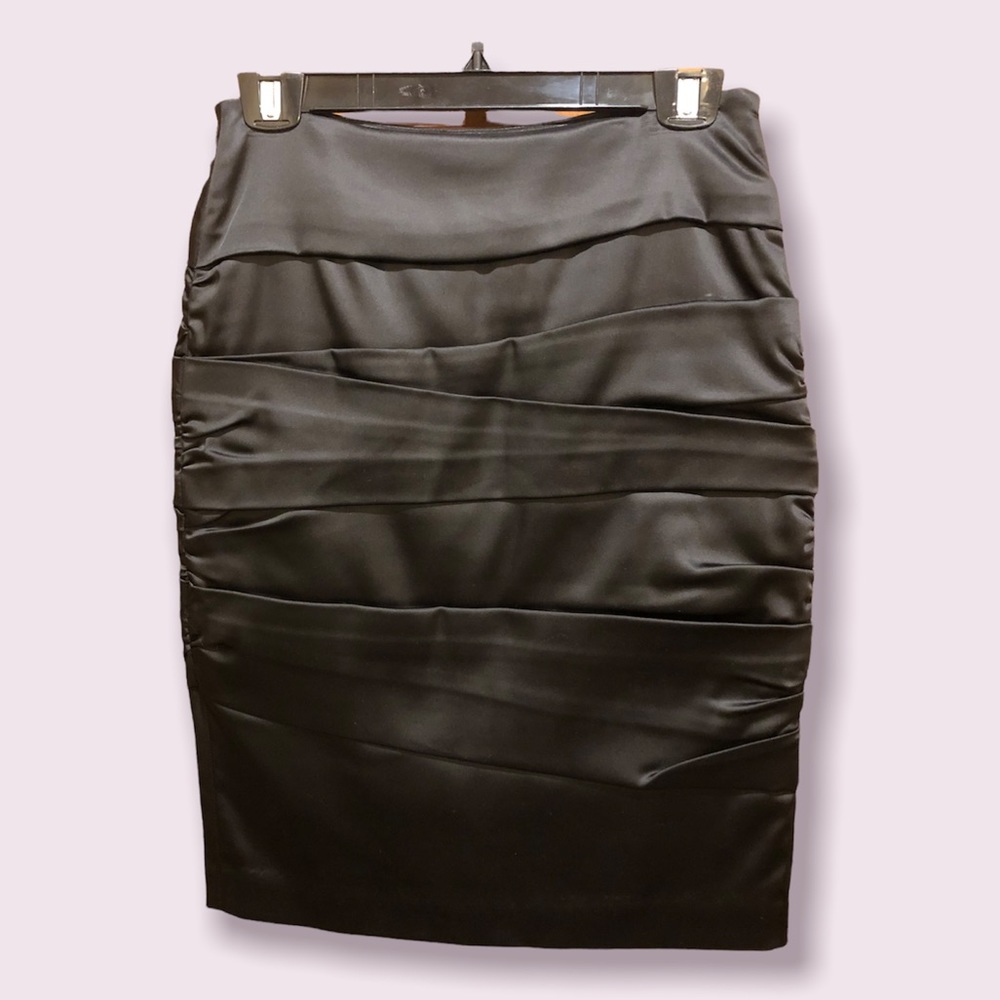 White House Black Market Black Pencil Skirt